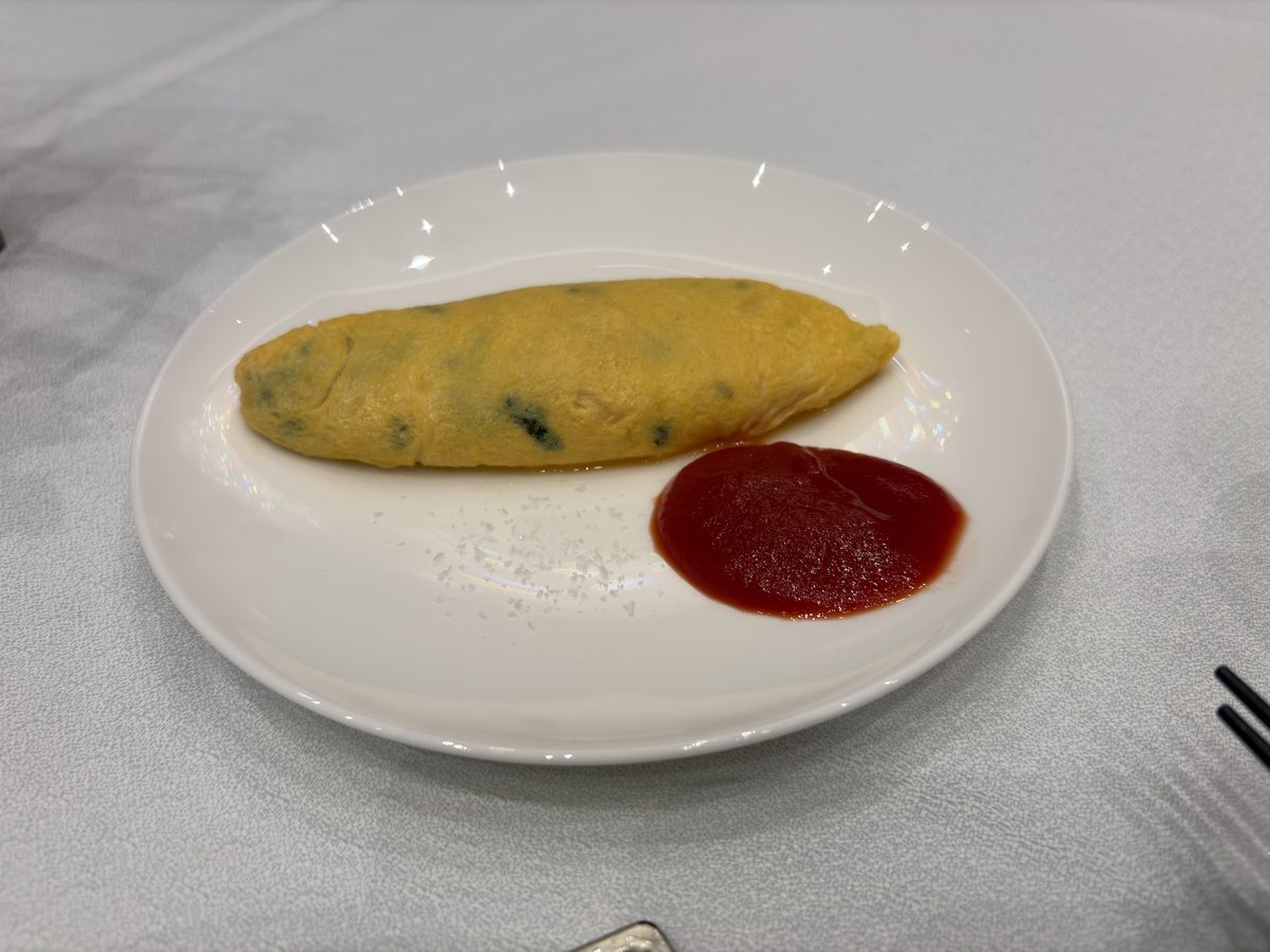カハラ横浜の朝食で提供されるふわとろのオムレツ